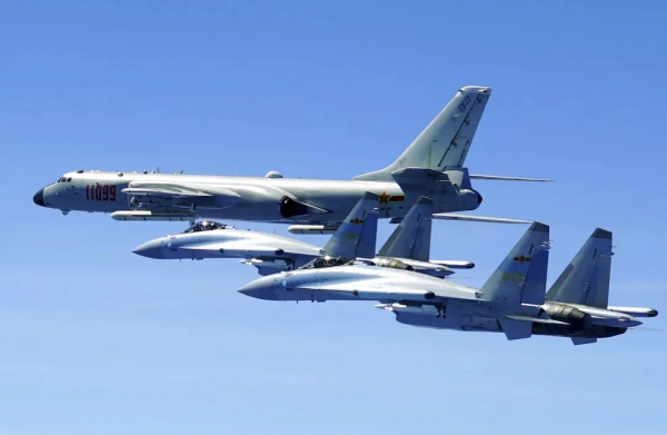 殲-35、殲-10D、殲-11D、轟-20，2022年中國空軍可能有哪些驚喜？