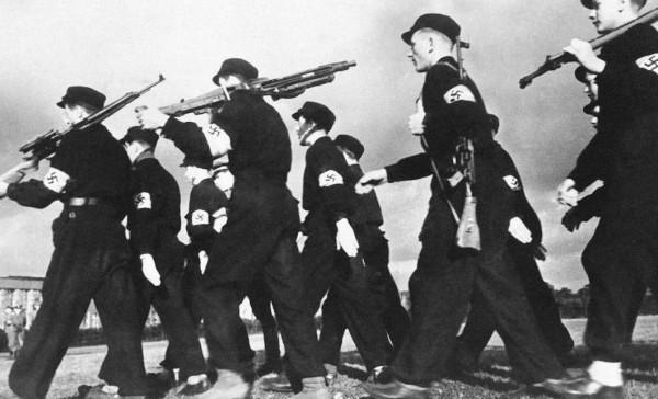 希特勒的幫兇,殺人如麻的惡魔,納粹二號人物希姆萊的罪惡人生 希特勒的幫兇,殺人如麻的惡魔,納粹二號人物希姆萊的罪惡人生