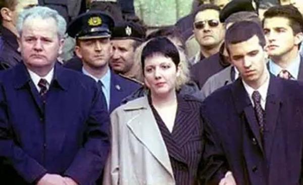 米洛舍維奇妻子在俄病逝:最後歲月接受採訪、出書,為丈夫澄清 米洛舍維奇妻子在俄病逝:最後歲月接受採訪、出書,為丈夫澄清