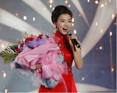 湘女多情，多情湘女，這9位湘籍歌手，各個登上春晚，唱功一流