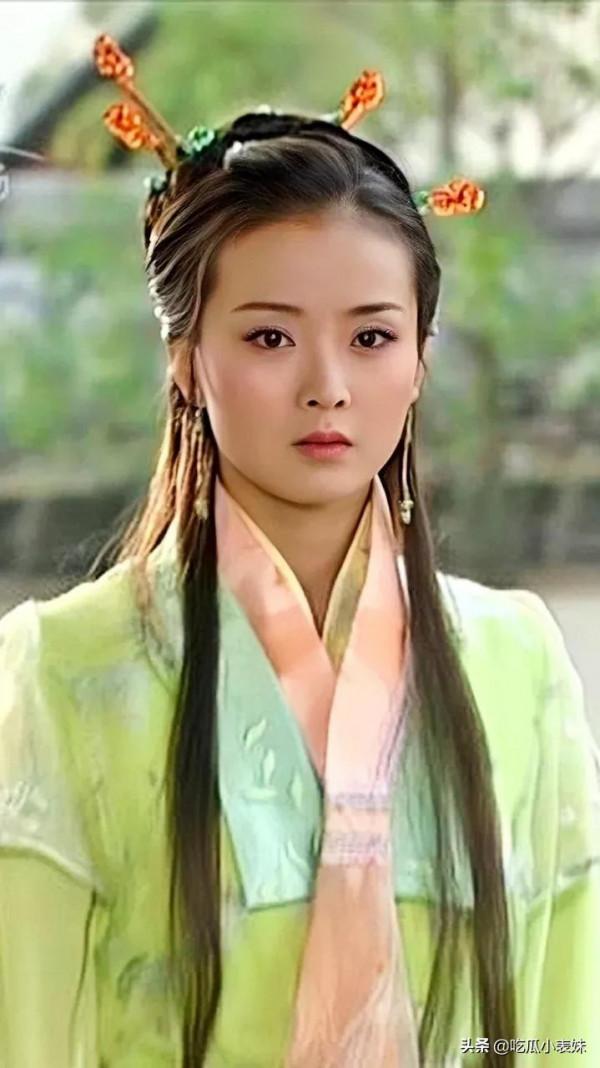 “晴兒格格”王豔，溫柔嫻靜，秀外慧中