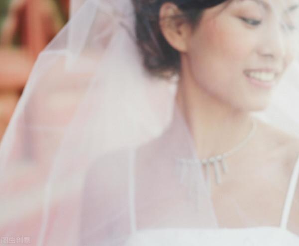 48歲男士自述：前妻背叛出車禍，十年後，老丈人把財產全留給了我