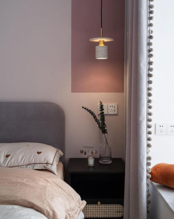 難怪越來越多人不要茶几，看了她80㎡新家，氛圍真讓人羨慕