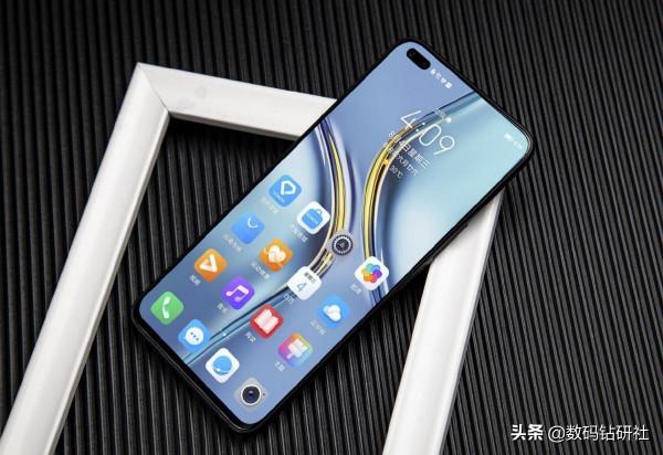 Z世代購機指南:自拍、顏值、遊戲、追劇,這幾款機型都能勝任 Z世代購機指南:自拍、顏值、遊戲、追劇,這幾款機型都能勝任