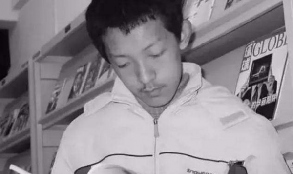 北大數學天才,畢業後在龍泉寺出家,與父母達成和解,8年後還俗 北大數學天才,畢業後在龍泉寺出家,與父母達成和解,8年後還俗