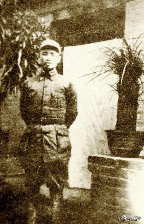 開國將軍軼事：卜萬科營長捉蟲子