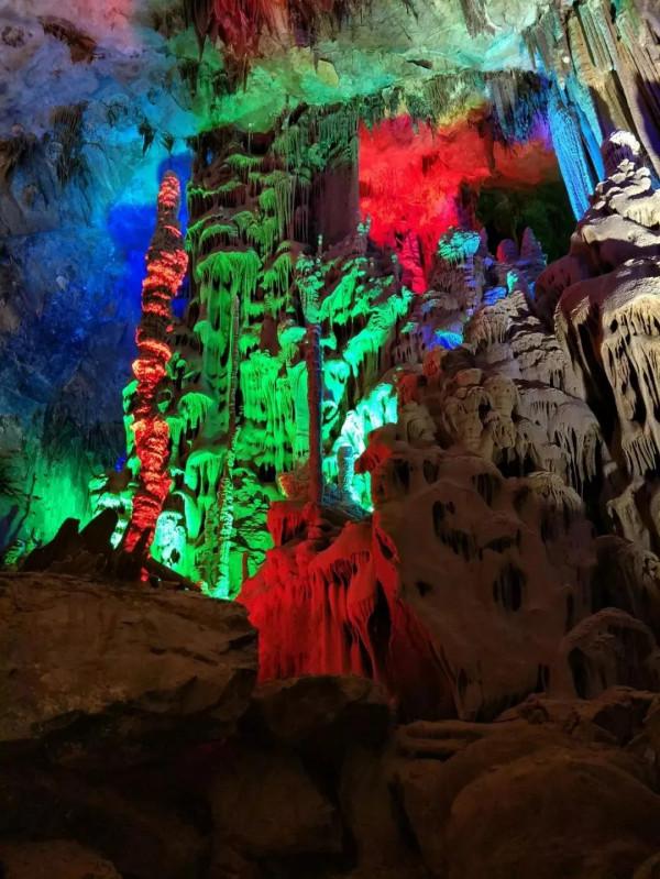 走進世界長壽之鄉-巴馬縣