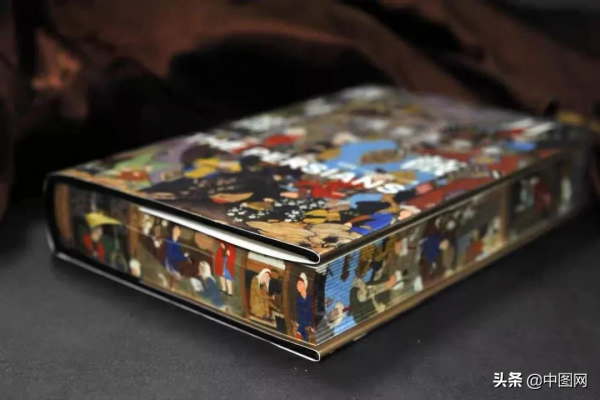 特裝本是形式大於內容嘛？