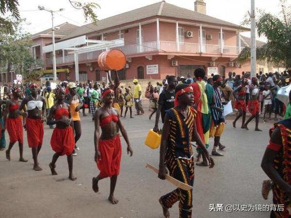 非洲54國的獨立時間,最早獨立的是個小國,1960年有17個國家獨立 非洲54國的獨立時間,最早獨立的是個小國,1960年有17個國家獨立