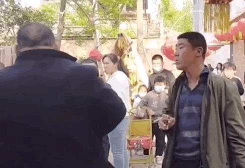 6個草根明星的現狀，大衣哥200斤閨女愁嫁，龐麥郎被送進精神病院