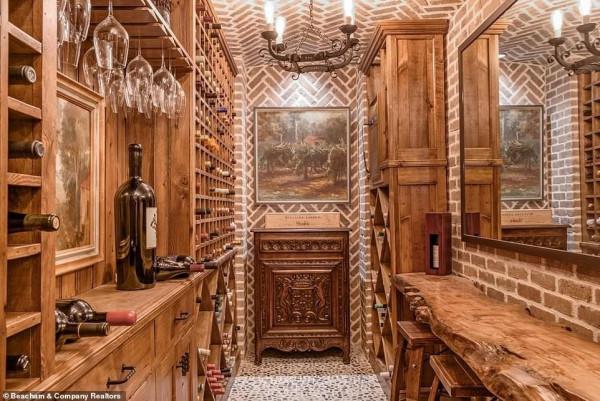 硬漢的家就是不一樣！巨石強森18公頃奢華莊園根本度假勝地