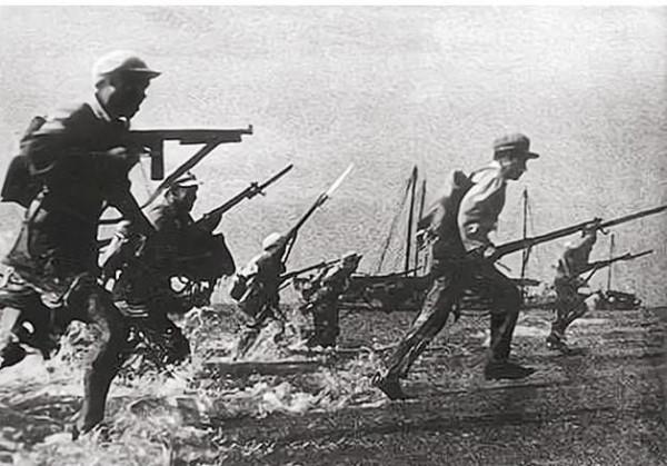 解放海南島,韓先楚臨陣換將,苟在松大喊:這任務給別人,沒門 解放海南島,韓先楚臨陣換將,苟在松大喊:這任務給別人,沒門