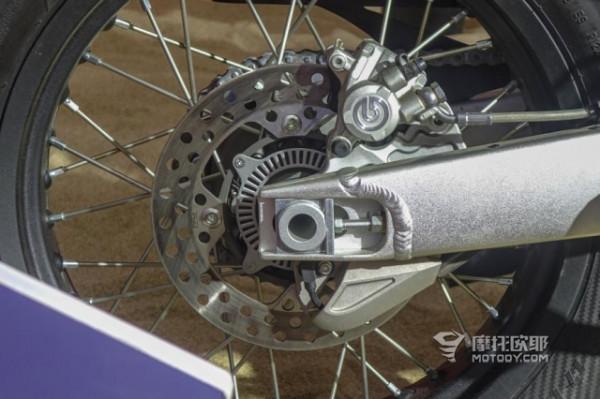 唇亡齒寒？在大單缸ADV遇冷的當下，SD650能會怎麼樣呢？