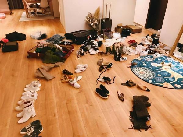 上海發現一戶人家,門口從不亂堆鞋子!瞧人家這佈置,乾淨又衛生 上海發現一戶人家,門口從不亂堆鞋子!瞧人家這佈置,乾淨又衛生