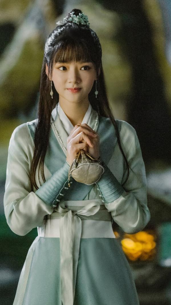 肖戰《玉骨遙》固然仙氣飄飄，就陣容來看這4部劇或是最強勁敵