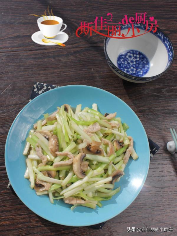 這三樣菜一起炒鮮美極了，簡單炒一炒5分鐘就能出鍋，頓頓必吃光