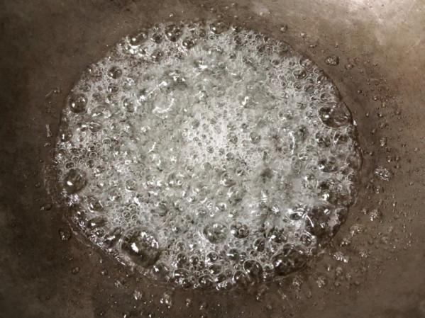 年夜飯必備的4道甜品菜，軟糯香甜，孩子愛吃，上桌一會兒就光碟