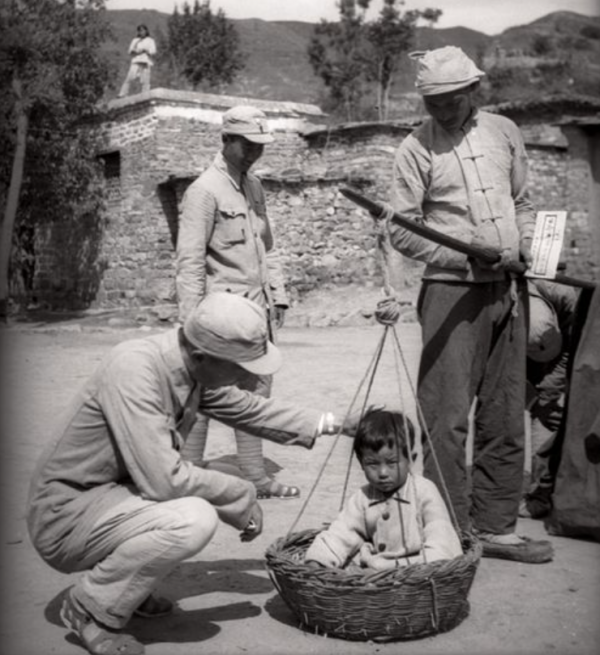 92年聶榮臻元帥逝世，一位日本女子發來電報：慈父去世，不能憑弔