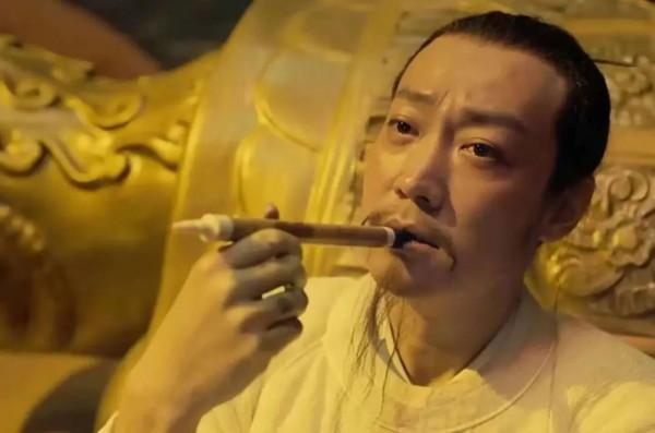 李白醉酒寫下一首詩，被金庸，張藝謀化用，喚醒無數人的武俠夢