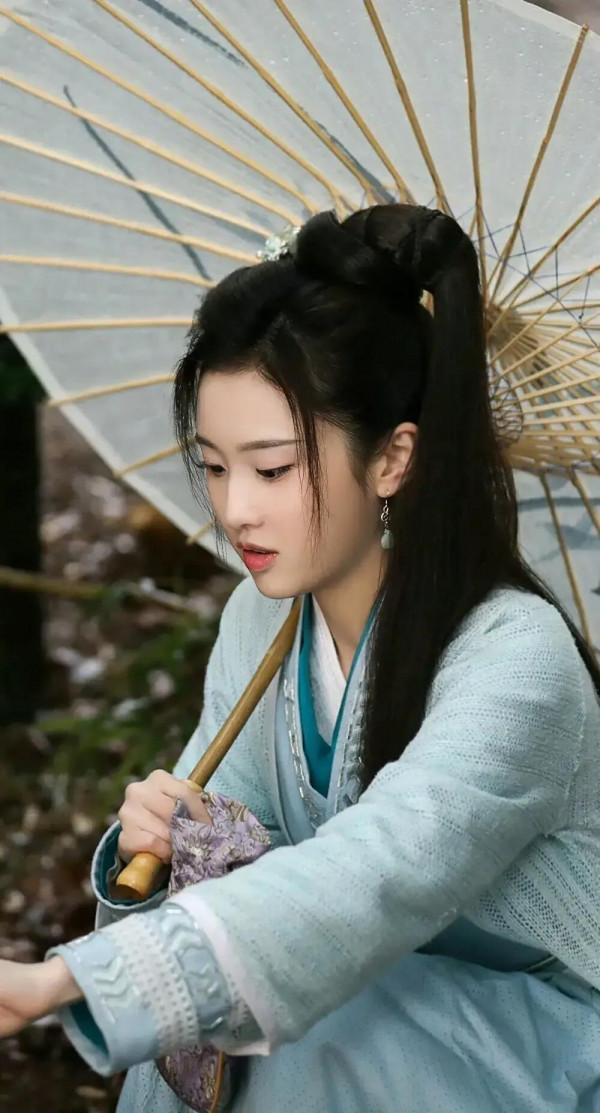 張慧雯，古裝造型驚豔眾人，太美了，猶如仙女下凡