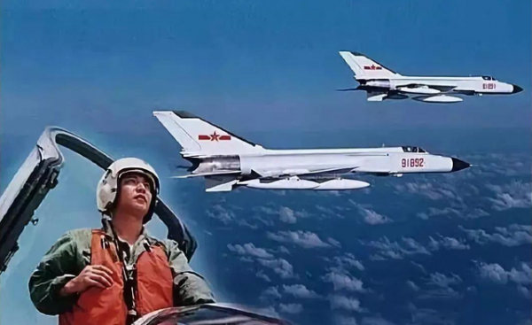 南海撞機之後，中國從大卸八塊的美國偵察機裡，破譯了哪些技術？