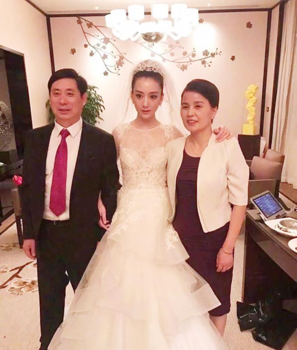 滄桑郭富城:52歲娶小妻子,樂做幸福的“安徽女婿” 滄桑郭富城:52歲娶小妻子,樂做幸福的“安徽女婿”