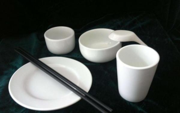 餐前燙碗筷,這種廣東習俗究竟有沒有必要?醫生告訴你實情 餐前燙碗筷,這種廣東習俗究竟有沒有必要?醫生告訴你實情