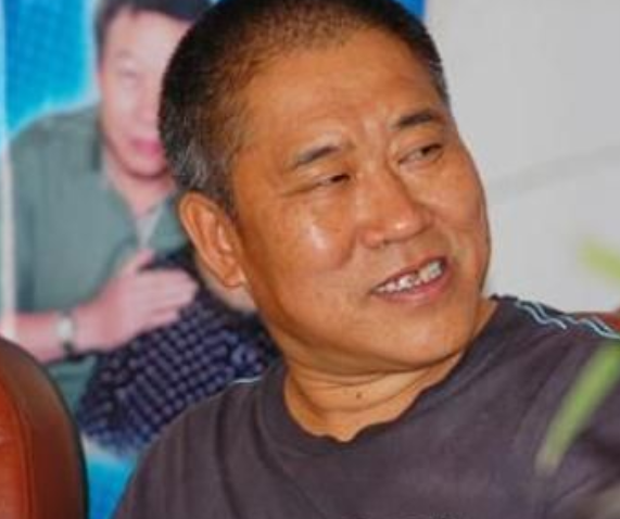 “大孝子”杜旭東：讓喪夫繼母老有所依，你依然是我的媽