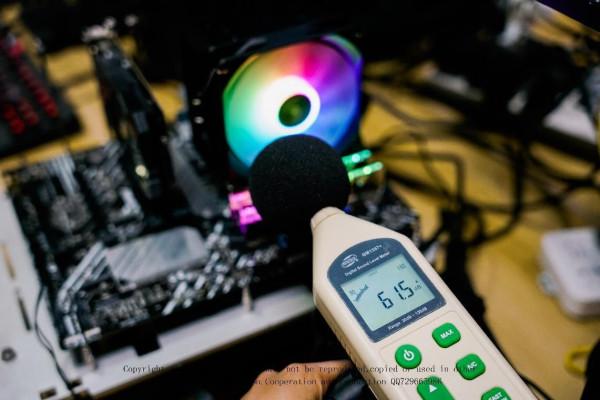 12代酷睿平民版風冷散熱器來了——超頻三東海R4000