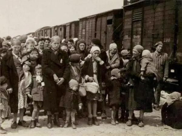 水廠投毒，毒死600萬德國人：一個猶太青年的驚天覆仇計劃