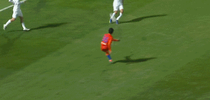 中超最新積分泰山逆風翻盤，上港疲態盡顯！泰山領跑，將提前奪冠