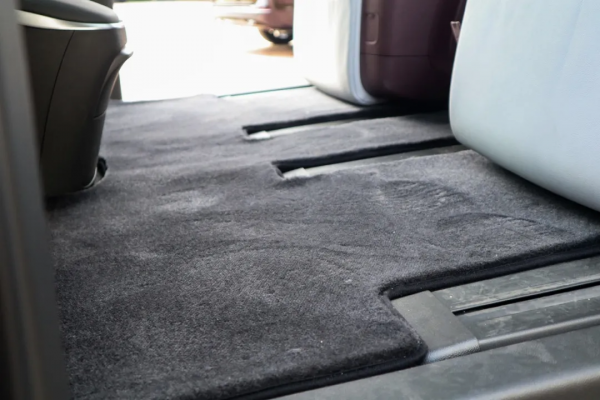 神車再進化，上市20年從未被超越，家用商務全能，只服它