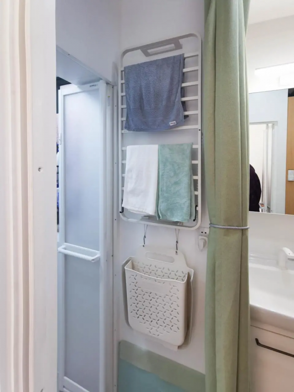 這個50㎡老破小厲害了！靠20㎡收納和四分離衛生間逆襲