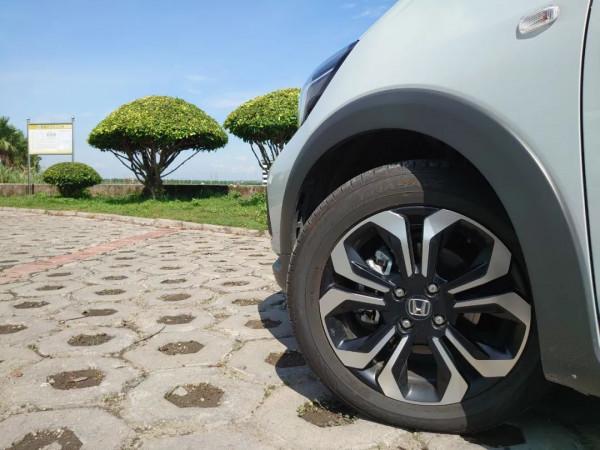 這臺“超跑”這次居然水土不服？