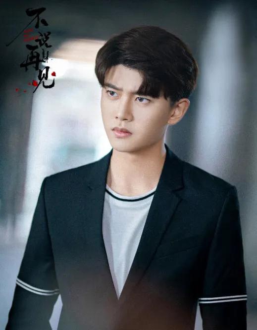 一“任”千面，盤點任嘉倫45度眼神殺，確定是一個人演的嗎？