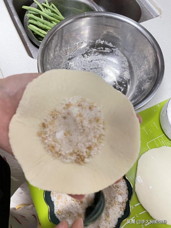 麵粉這樣做,比外面買的還好吃(糖三角做法) 麵粉這樣做,比外面買的還好吃(糖三角做法)