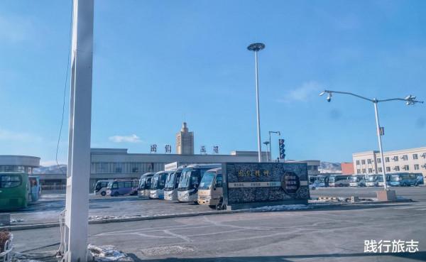 中國邊境之城圖們市，這裡離朝鮮只有百米，站在對岸就能望見朝鮮