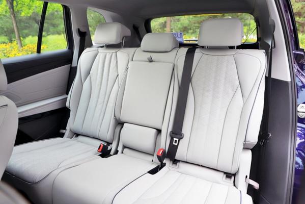 體驗上汽大眾ID.6 X 一輛純粹但不太智慧的新能源車 體驗上汽大眾ID.6 X 一輛純粹但不太智慧的新能源車