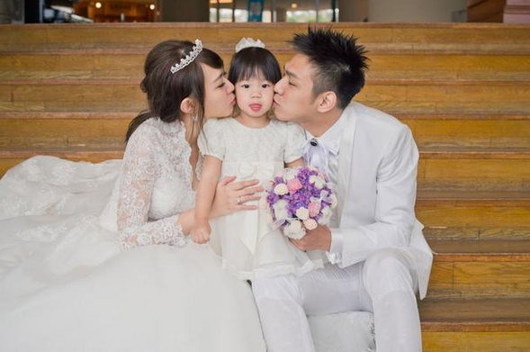 巔峰時隱退兩年，卻被傳去世，卓依婷這二十年究竟去哪了？