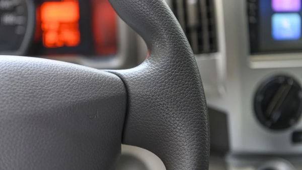 二手日產NV200：有範兒又能幹！全能型JDM“廂式貨車”