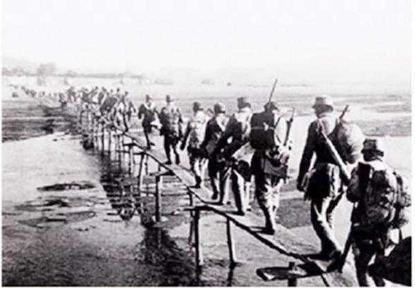 中國曾有19個兵團，兵團是什麼編制，一個兵團有多少人呢？