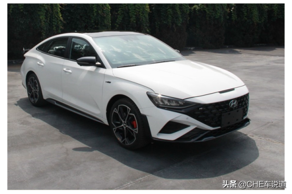 2022年值得期待的4款轎車，各個“狠角色”，現在該存錢了