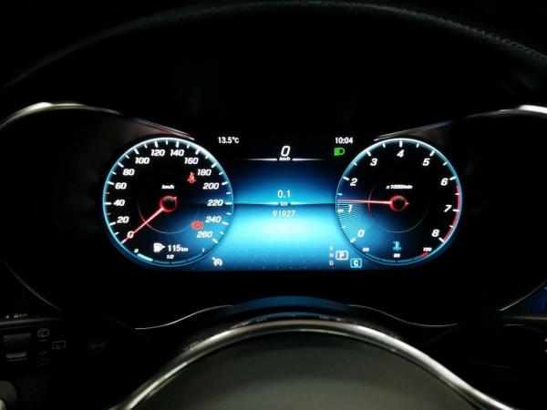 才開兩年掉價13萬，32萬買20款賓士glc真值！晚一步就被別人買走