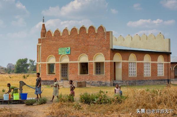 世界上最窮的10個國家，全在非洲，人均不足1美元的日子怎麼過？