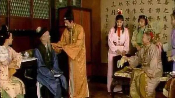 《細說紅樓夢》02:冷子興冷眼旁觀，拎清主角們的關係網