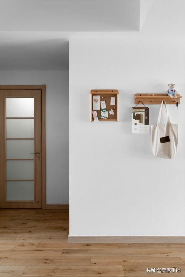 再買房,我一定學他家堅持去電視牆化,書房臥室合二為一,太實用 再買房,我一定學他家堅持去電視牆化,書房臥室合二為一,太實用