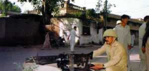 1999年10月12日 巴基斯坦發生政變 謝里夫總理被軟禁