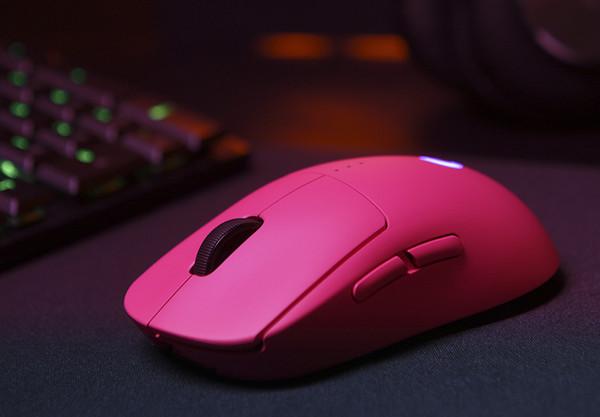 對於熱愛電競遊戲的她，這個情人節你要送什麼？