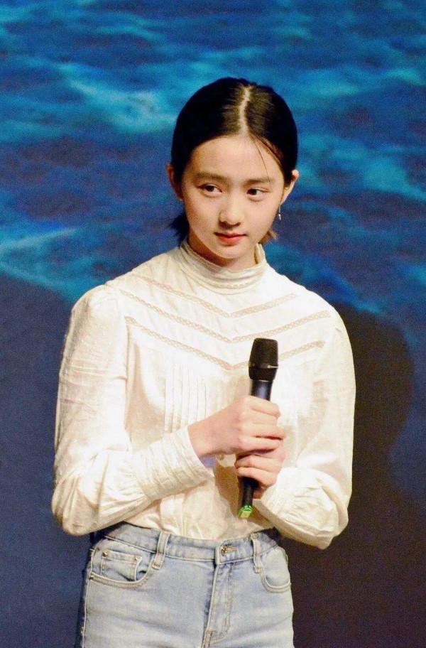 一點都不浪費爹媽基因：這些星二代個個長得古靈精怪，活潑又好看