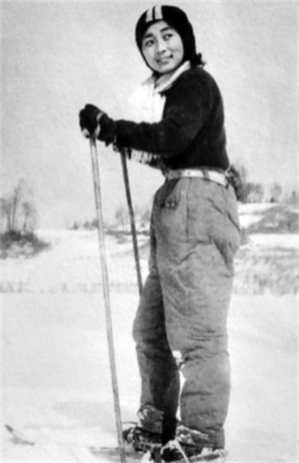 《林海雪原》中的小白鴿，晚年經歷兩次喪子，今年93歲了